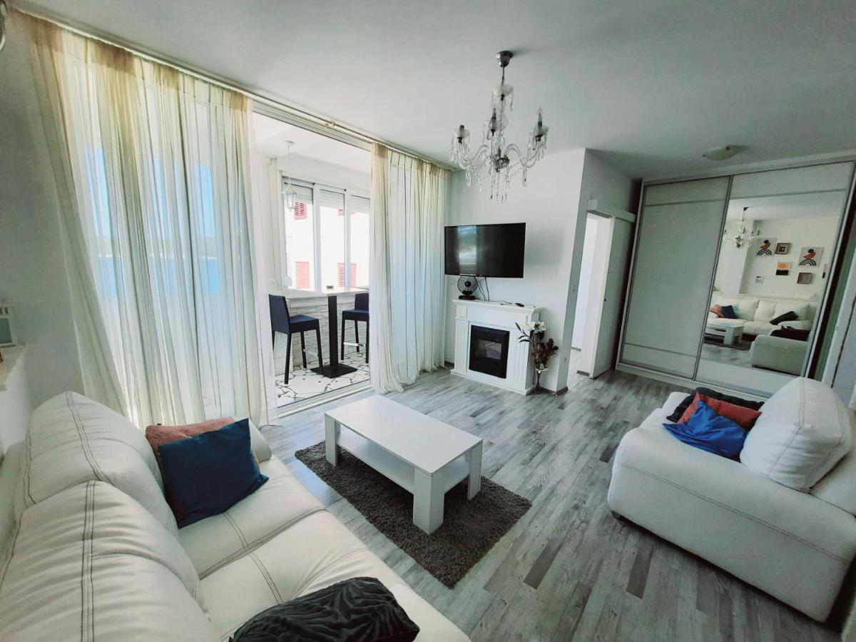 Apartman Cezar2 Rogoznica  Luaran gambar